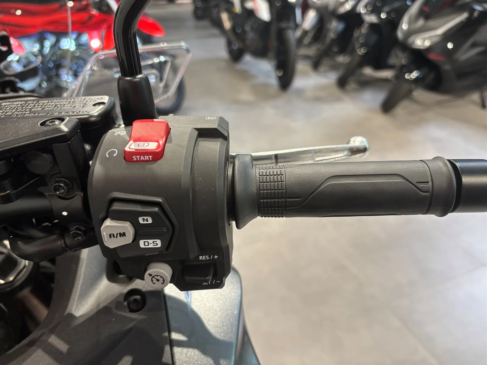 Honda NT1100 DCT Electronic Suspension Neufahrzeug