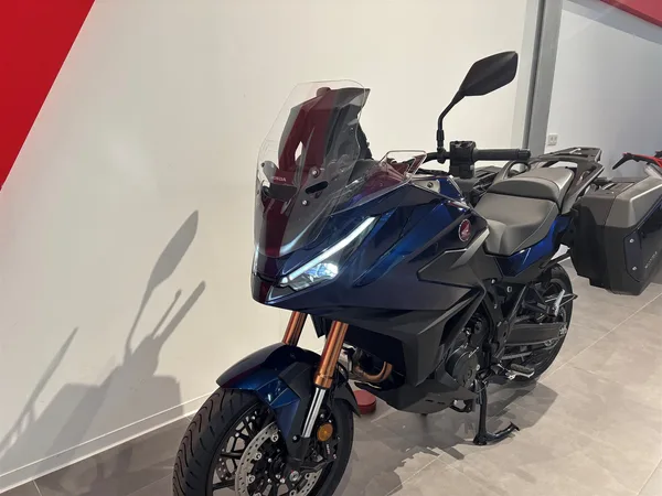 Honda NT1100 DCT Electronic Suspension Neufahrzeug