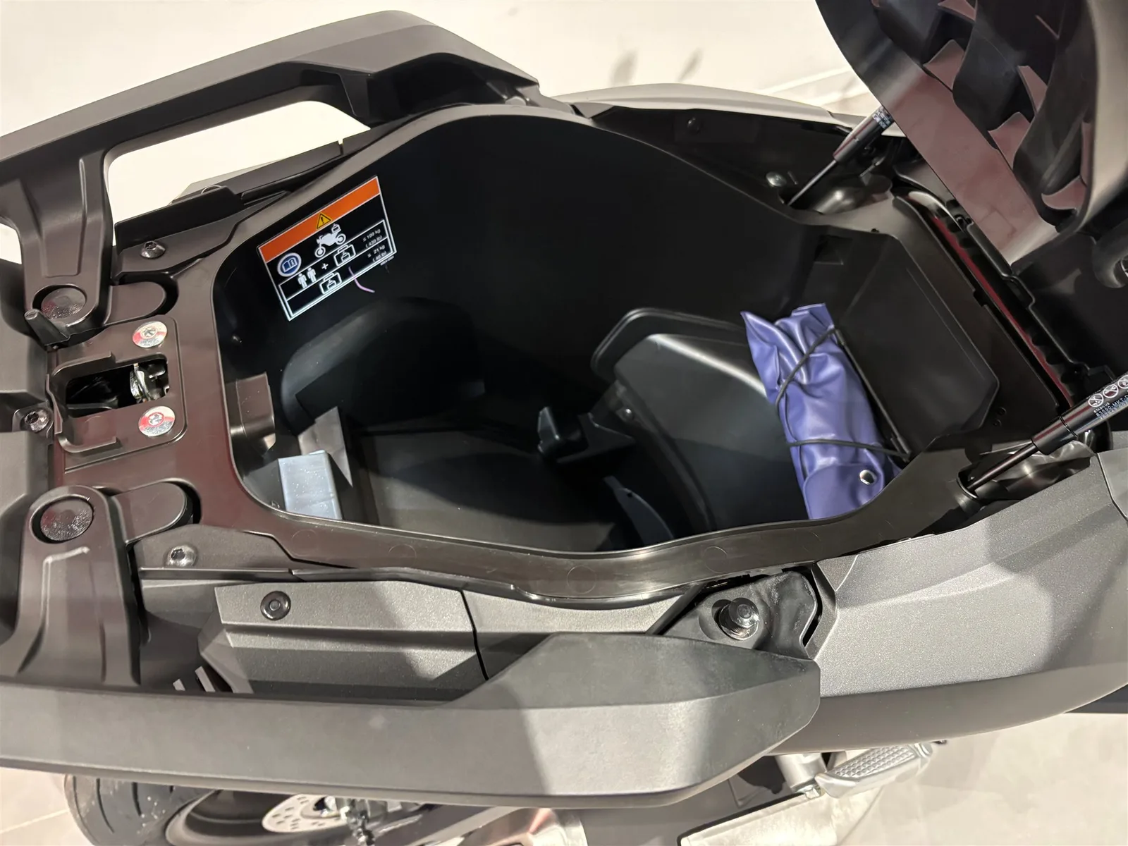 Honda Forza 750 Neufahrzeug, DTC