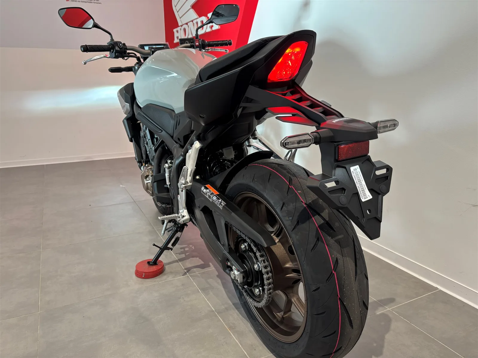 Honda CB650R E-Clutch Tageszulassung