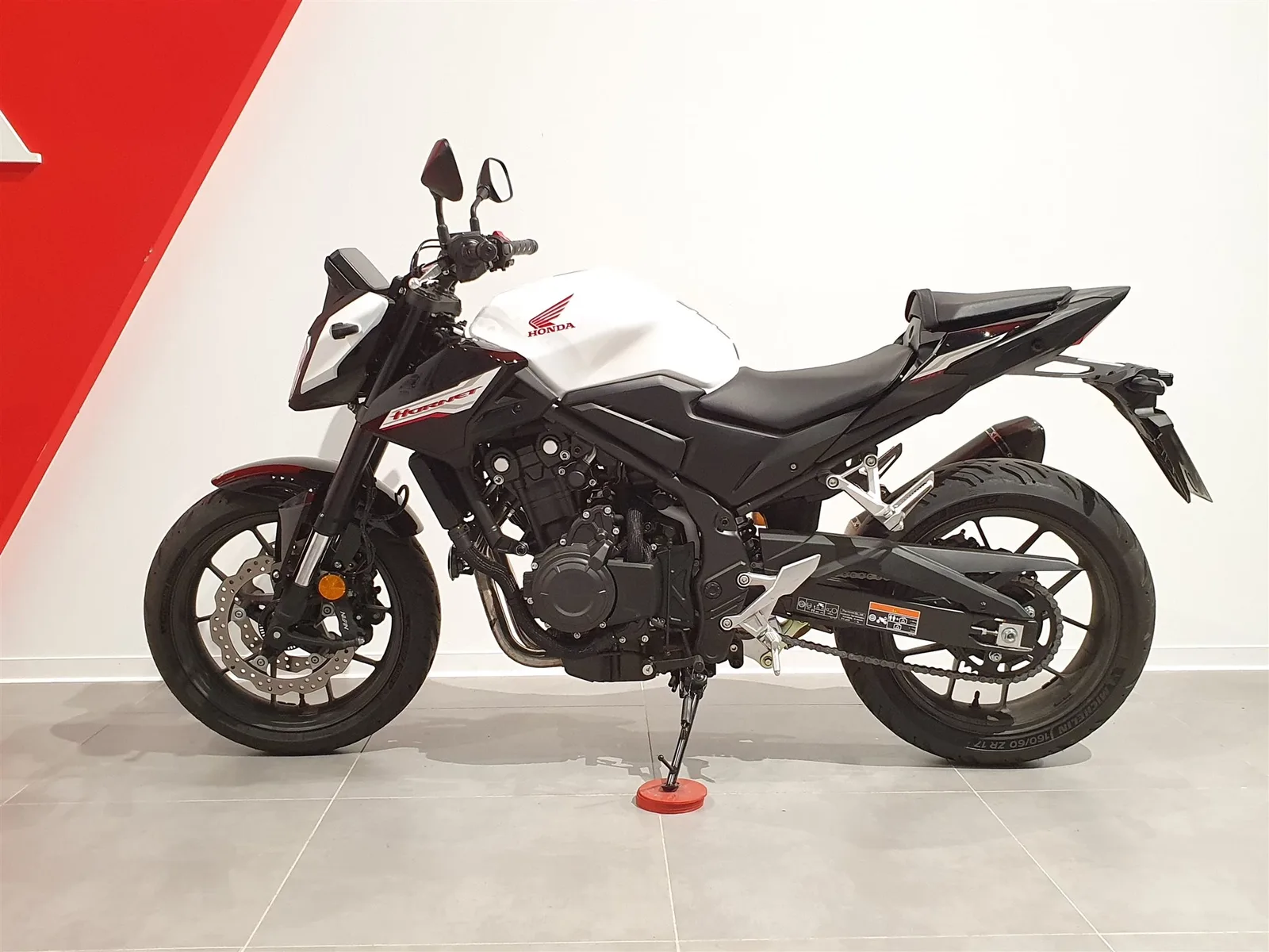 Honda CB500 Hornet Akrapovic Slip-On, Vorführer