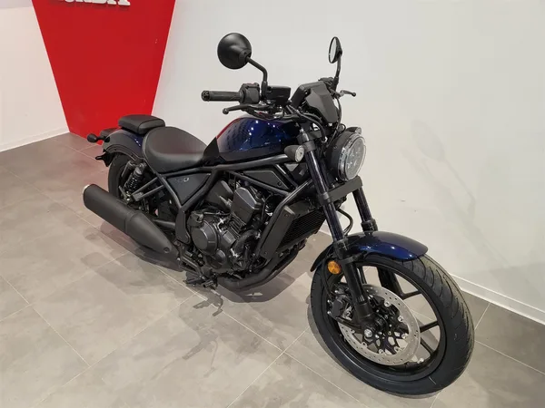 Honda CMX1100 Rebel Modell 2025, Tempomat