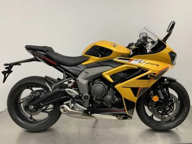 Triumph Daytona 660