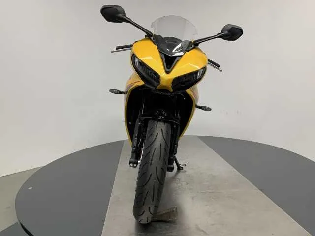 Triumph Daytona 660