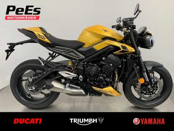 Triumph Street Triple RS