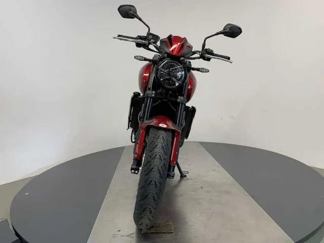Triumph Trident 800