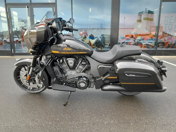 Indian Chieftain Powerplus Dark Horse with 112 Package