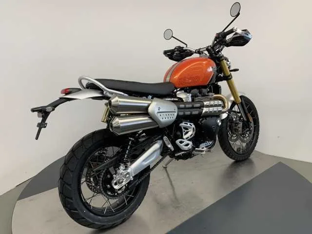 Triumph Scrambler 1200 XE
