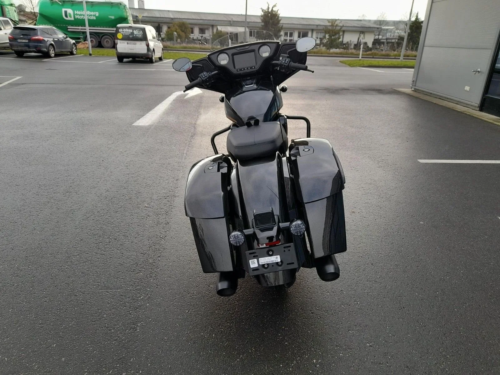 Indian Chieftain Powerplus Dark Horse with 112 Package