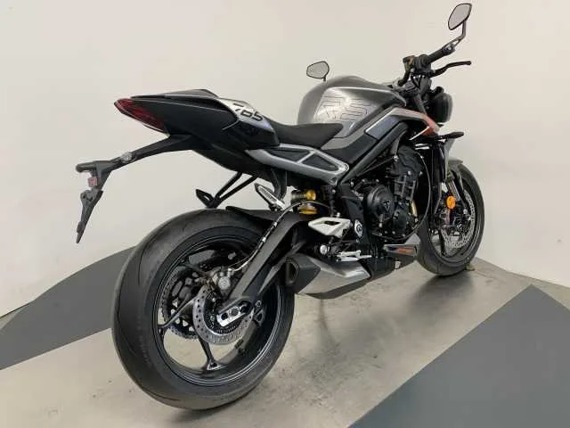 Triumph Street Triple RS