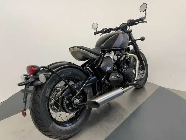 Triumph Bonneville Bobber