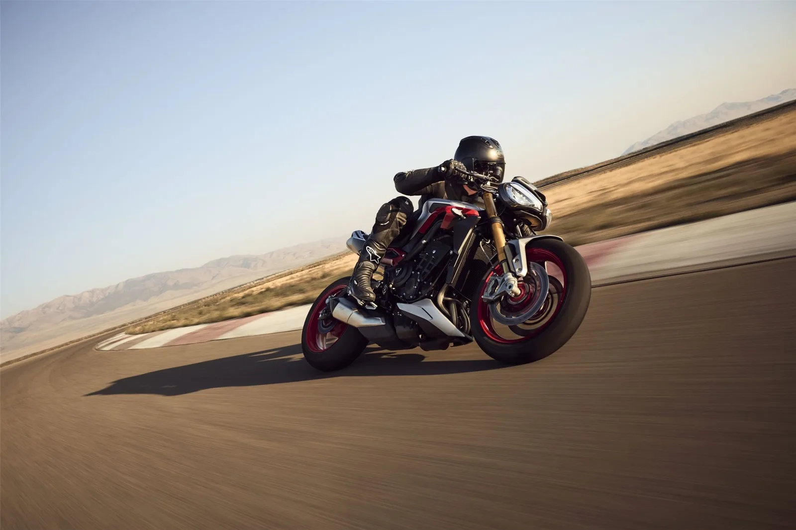 Triumph Street Triple 765 RX