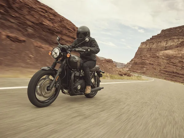 Triumph Bonneville T120 Black