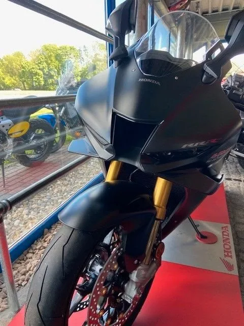 Honda CBR1000RR-R Fireblade SP