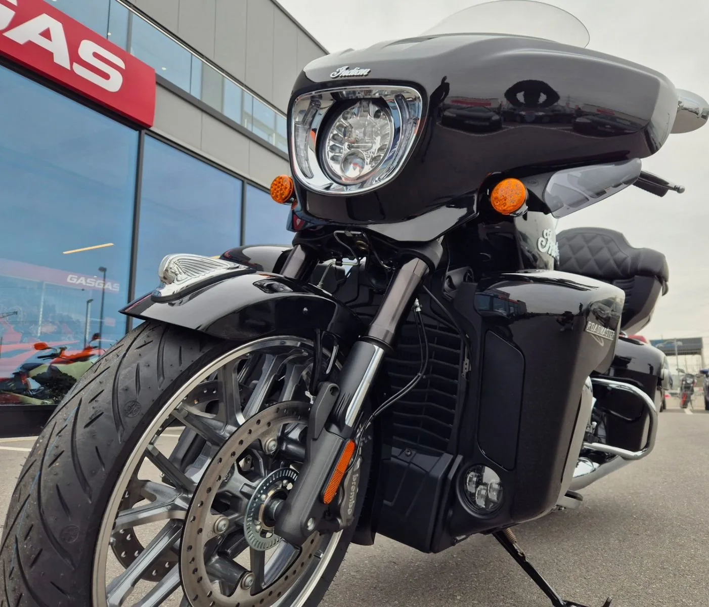 Indian Roadmaster Powerplus Limited with 112 Package