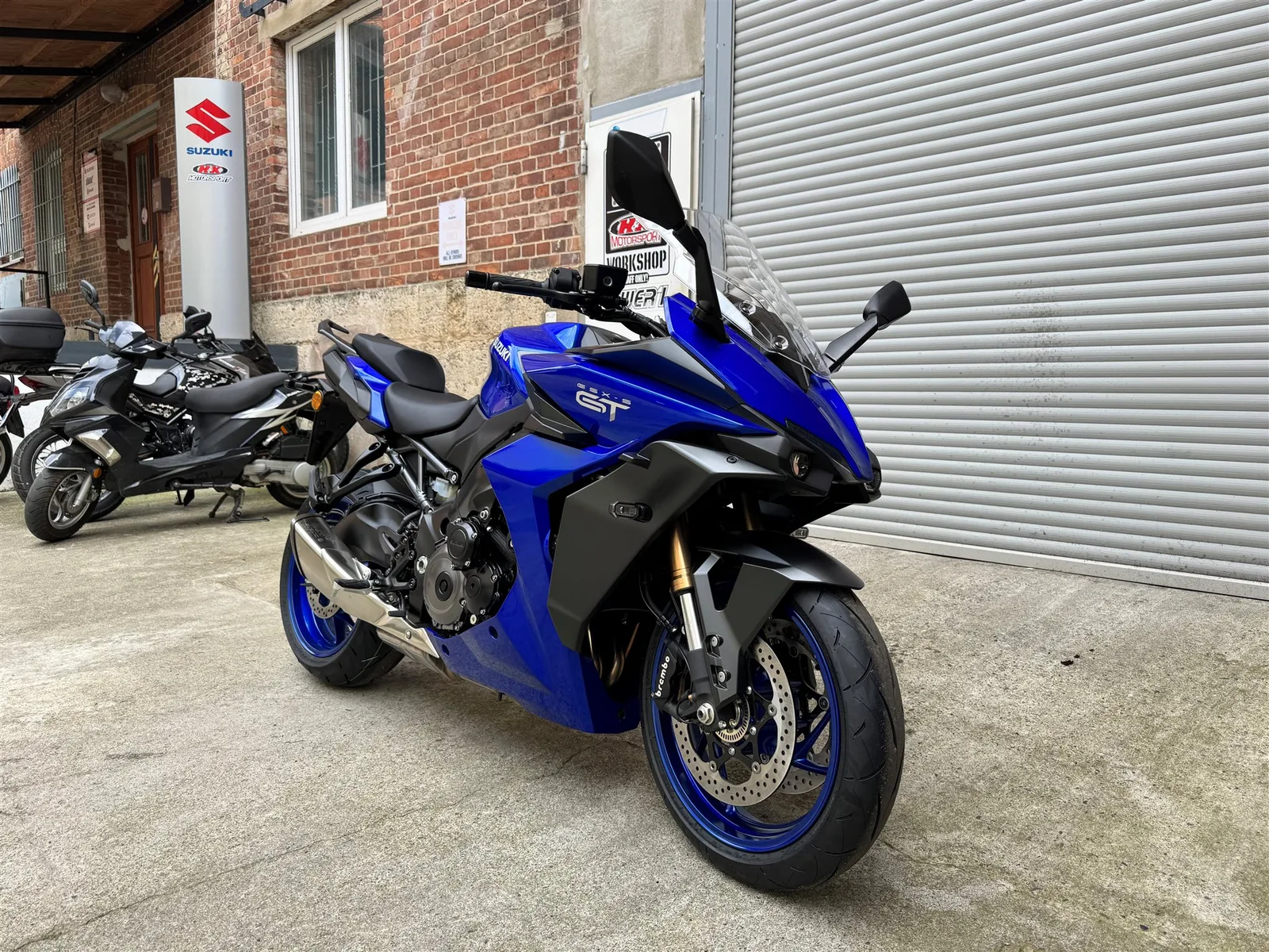 Suzuki GSX-S1000GT