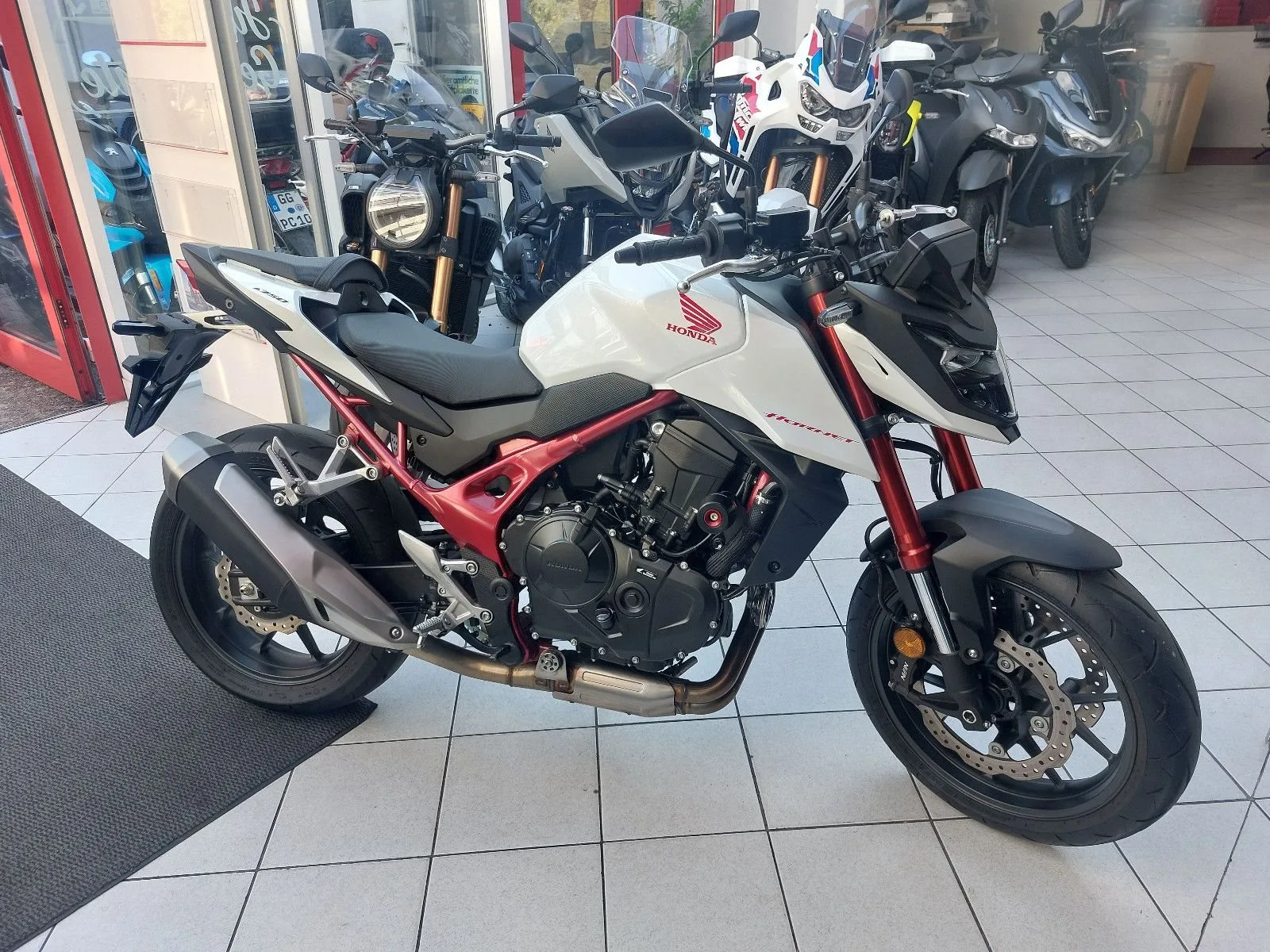 Honda CB750 Hornet