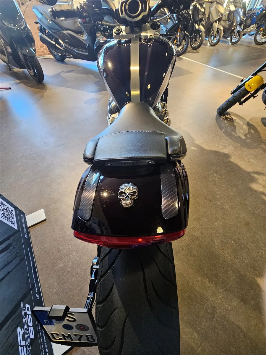 Triumph Rocket 3 R