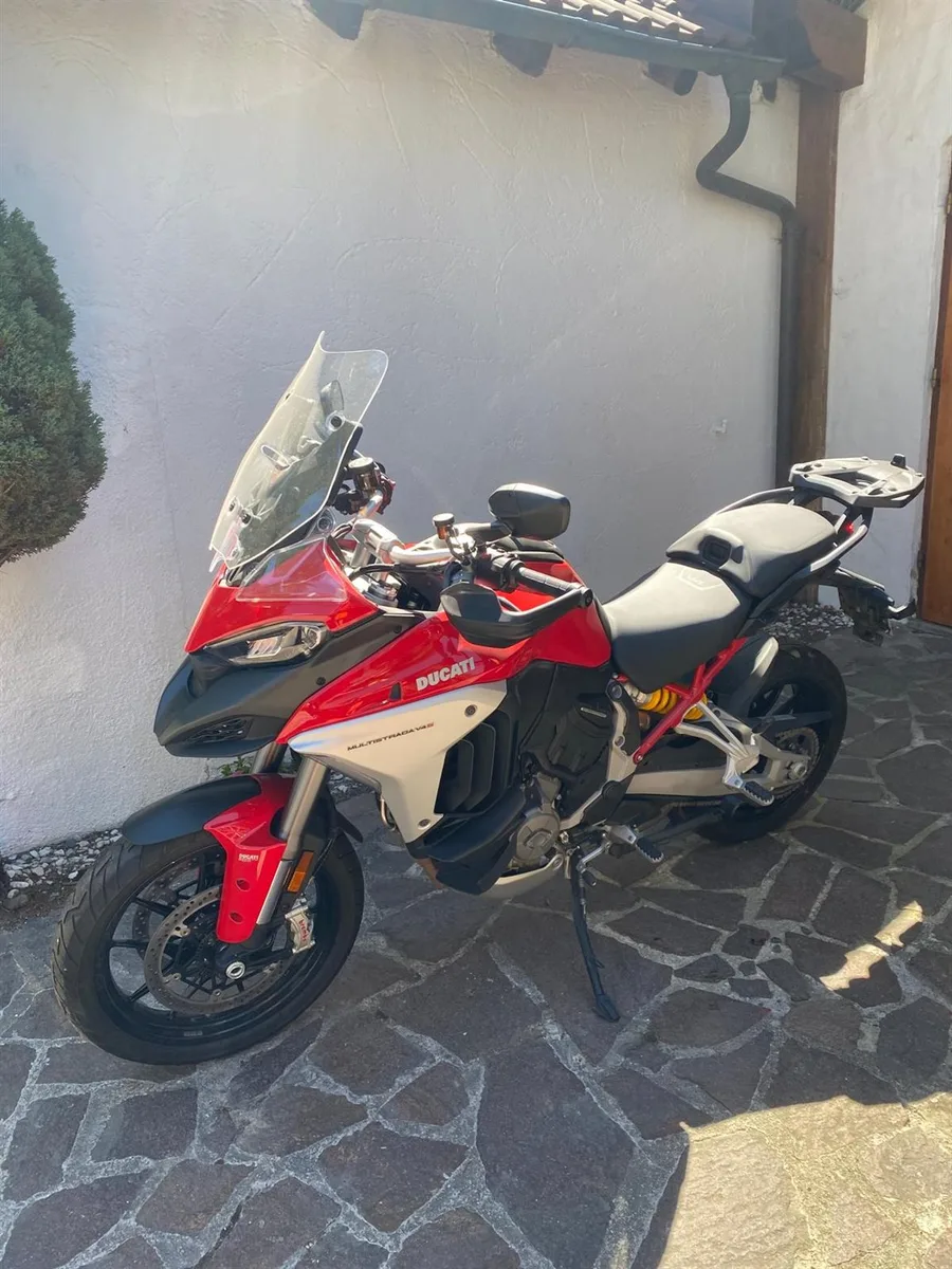 Ducati Multistrada V4 S Travel & Radar
