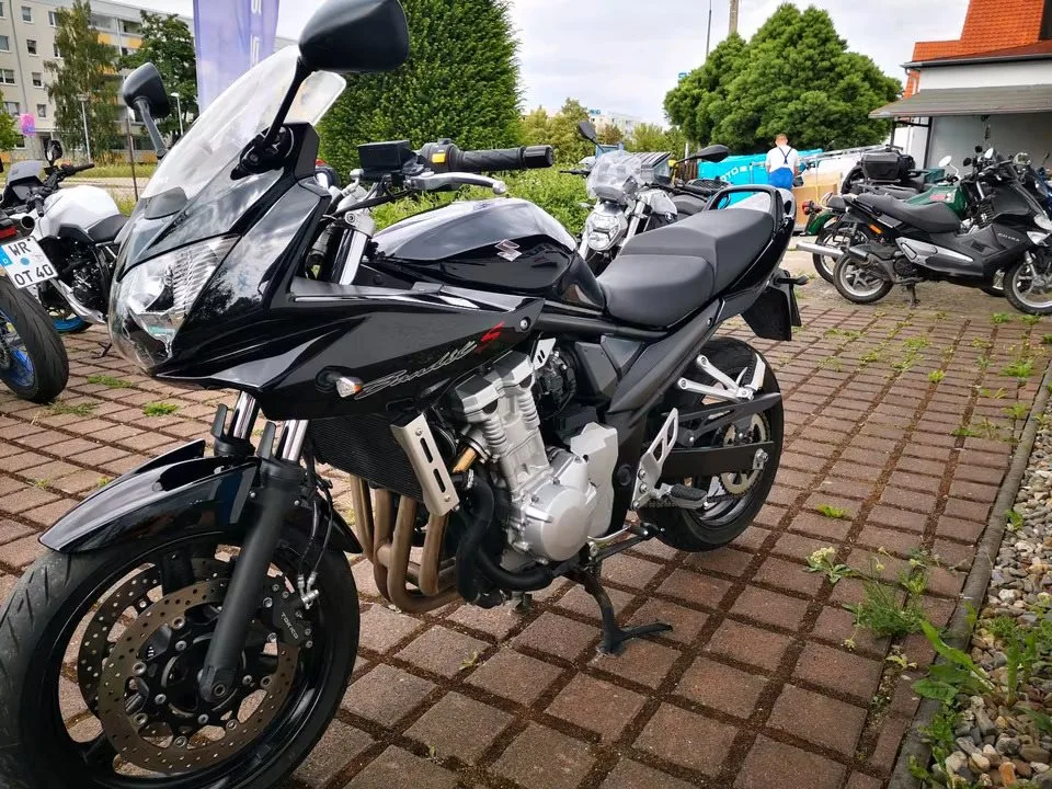 Suzuki Bandit 650S GSF 650S AK7