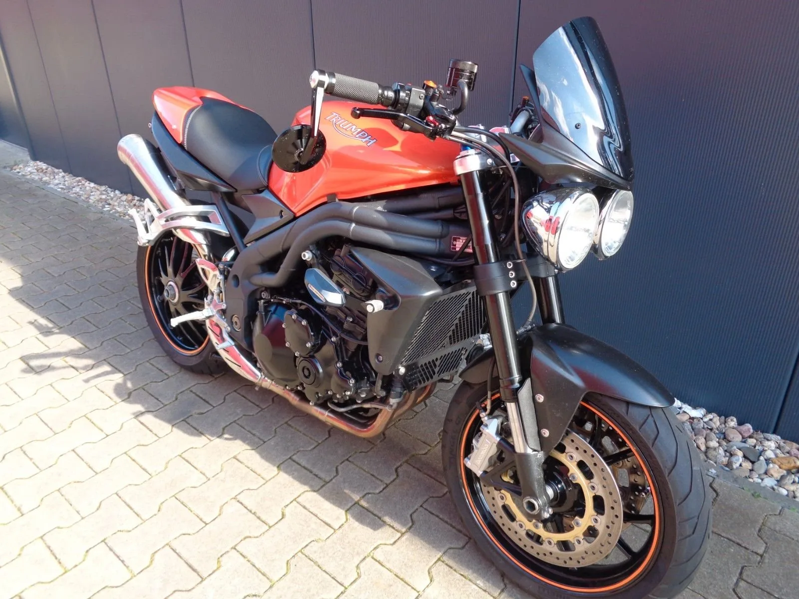 Triumph Speed Triple 1050