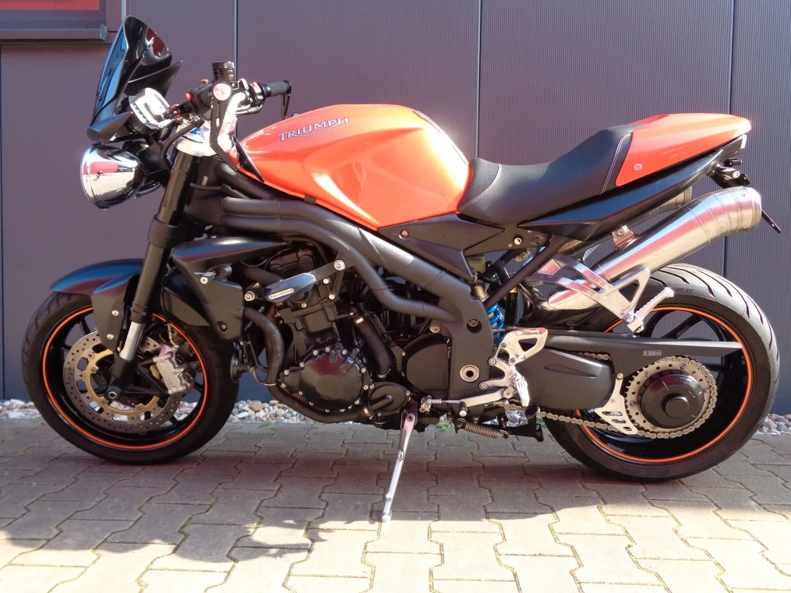 Triumph Speed Triple 1050