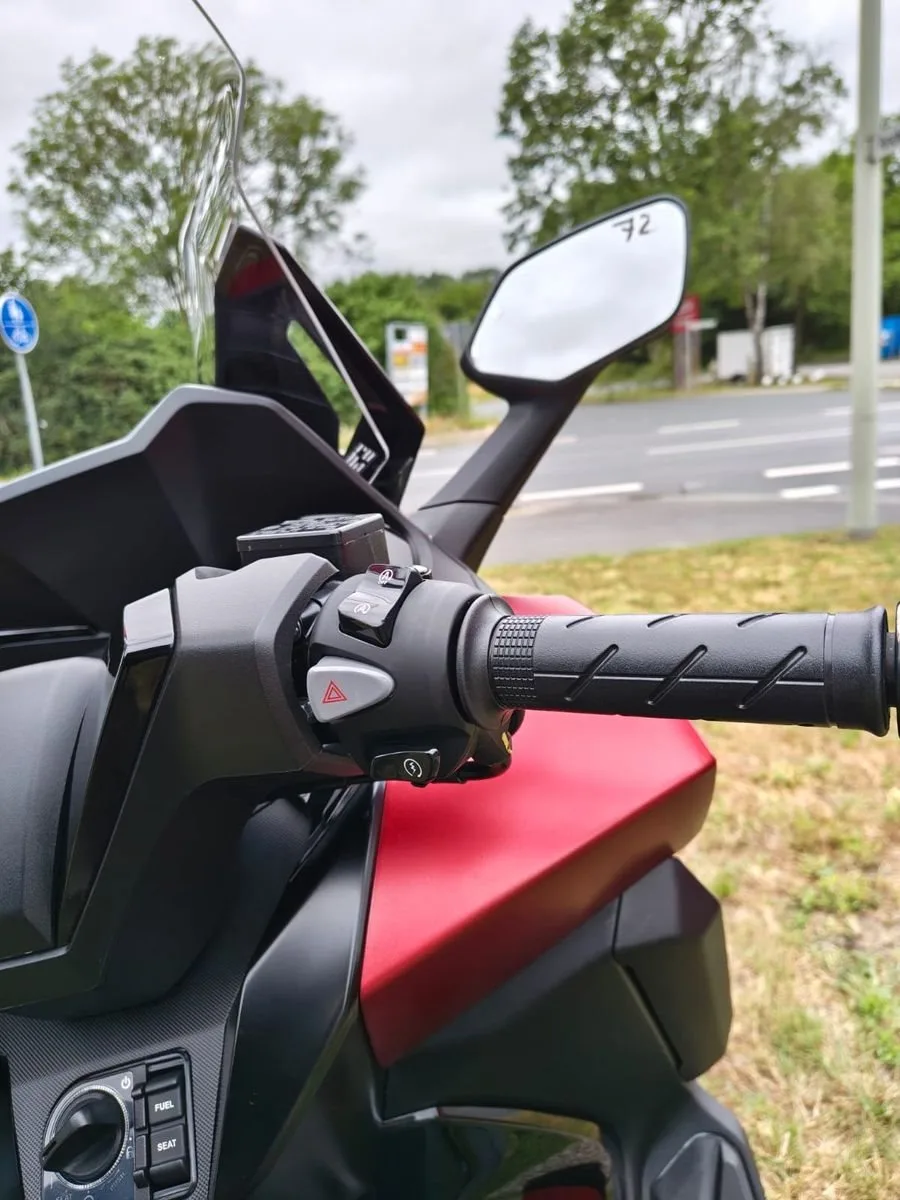 Honda Forza 125