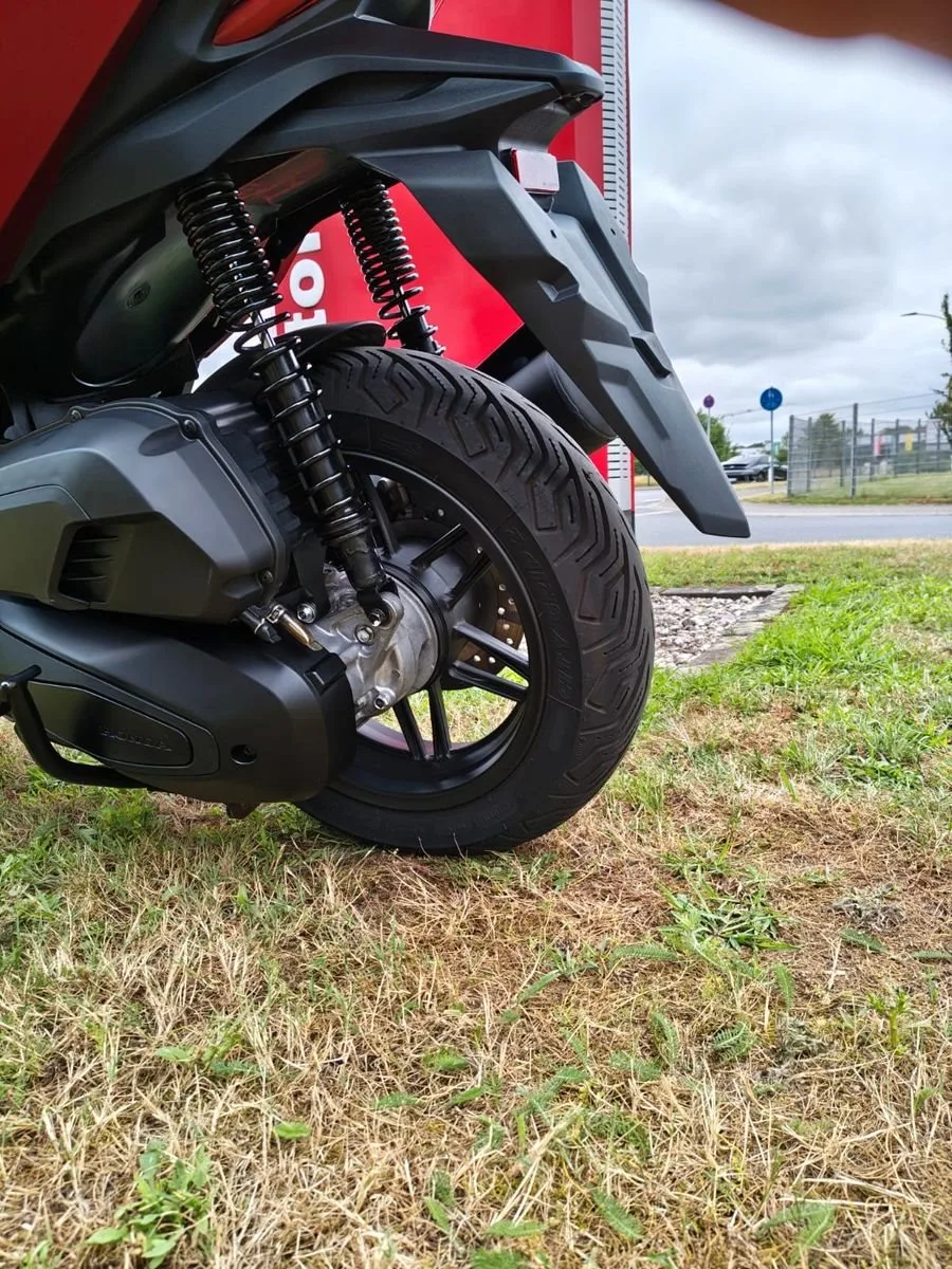 Honda Forza 125