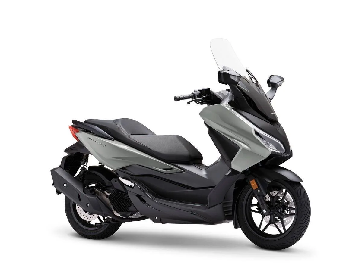 Honda Forza 125 NSS 125 Vorführer