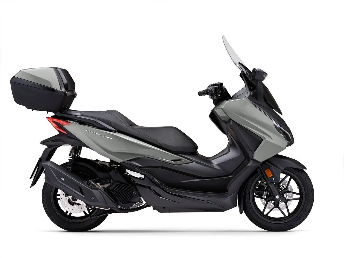 Honda Forza 125 NSS 125 Vorführer