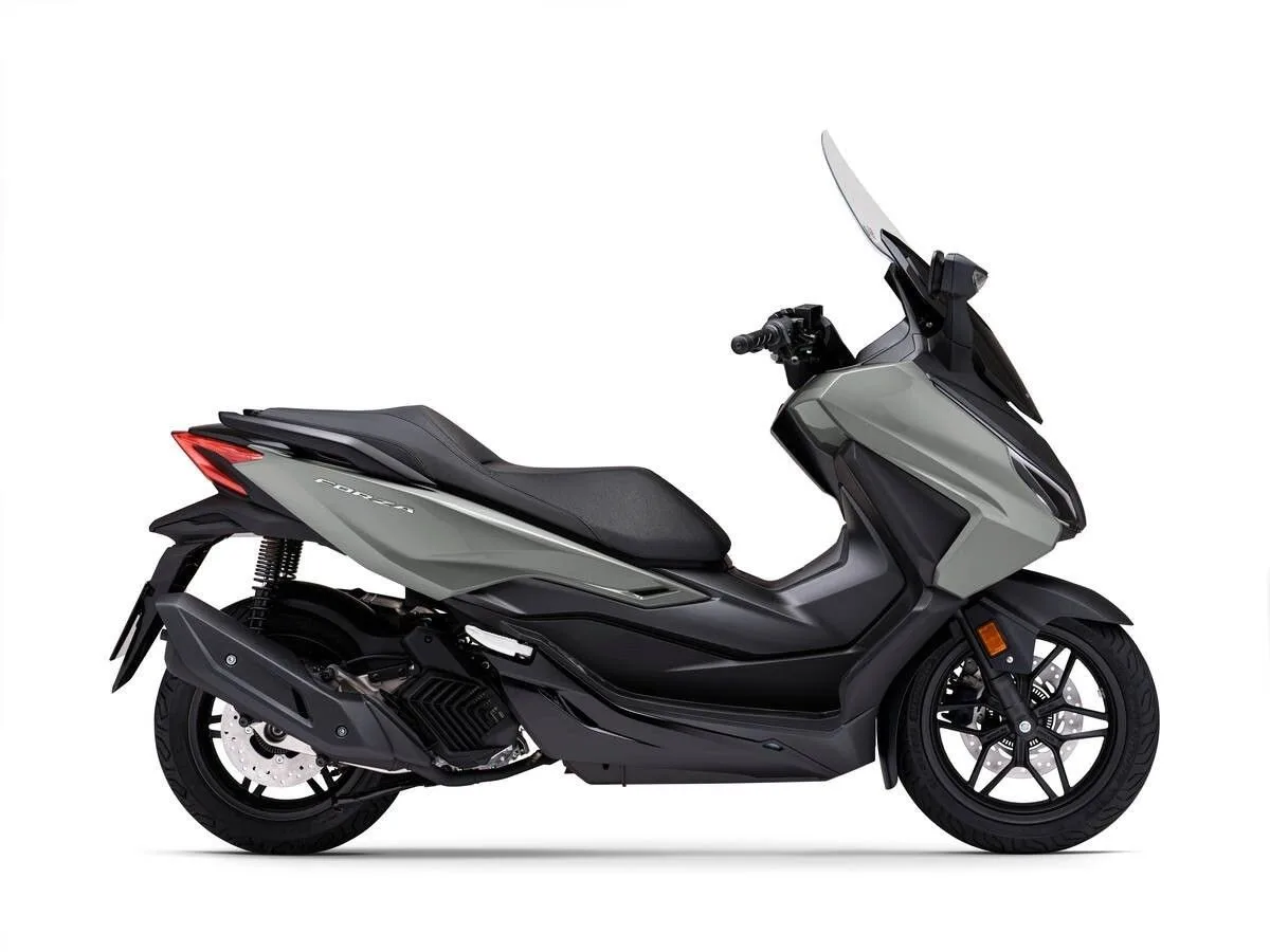 Honda Forza 125 NSS 125 Vorführer