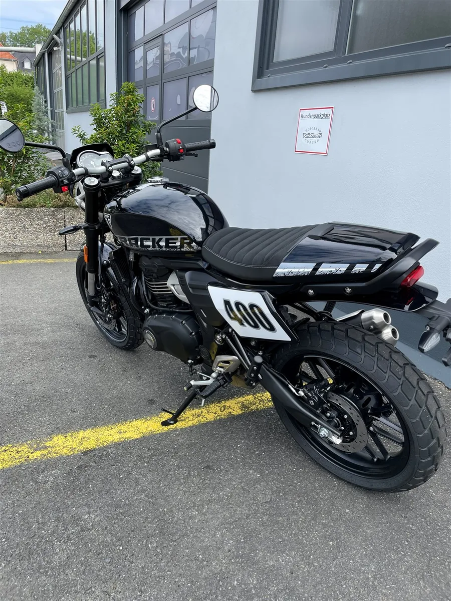 Triumph Tracker 400 1,99% Finanzierungsaktion \* - Sofort verfügbar