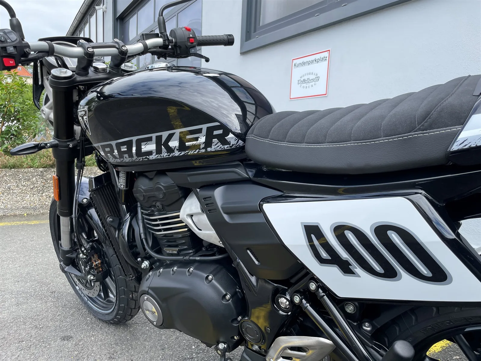 Triumph Tracker 400 1,99% Finanzierungsaktion \* - Sofort verfügbar
