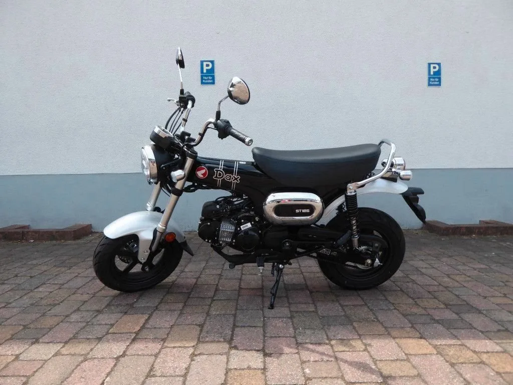 Honda Dax