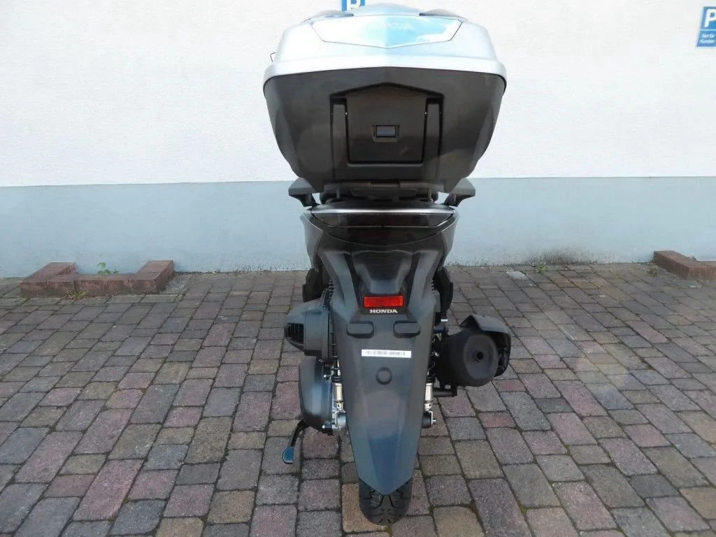 Honda SH350i
