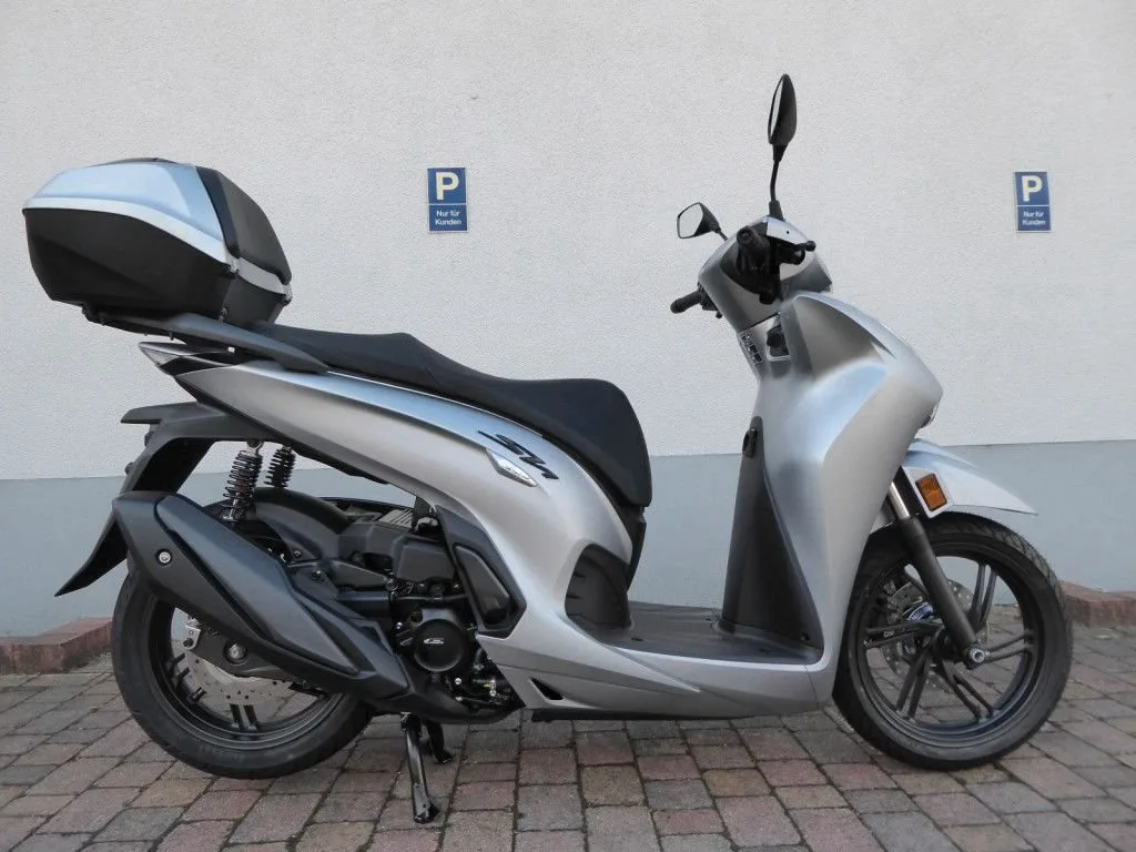 Honda SH350i 2025