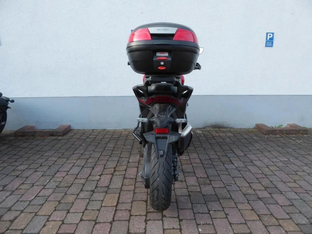 Honda X-ADV 750