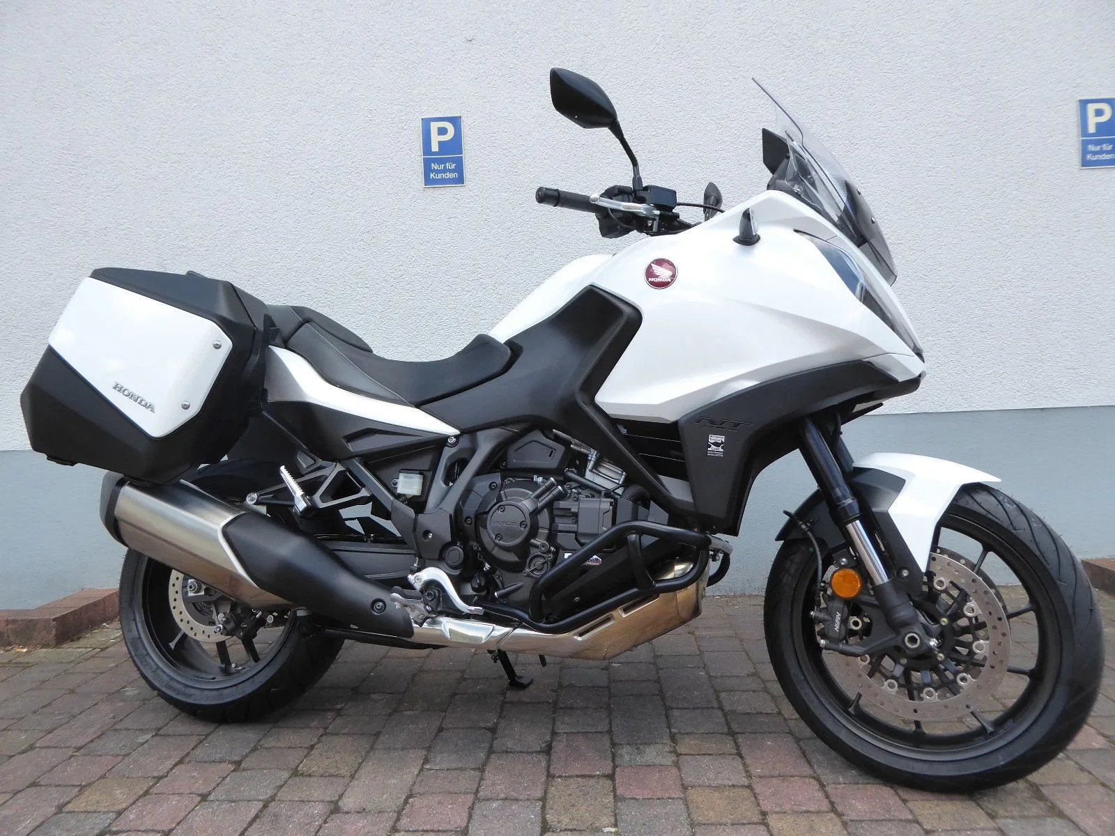 Honda NT1100 DCT