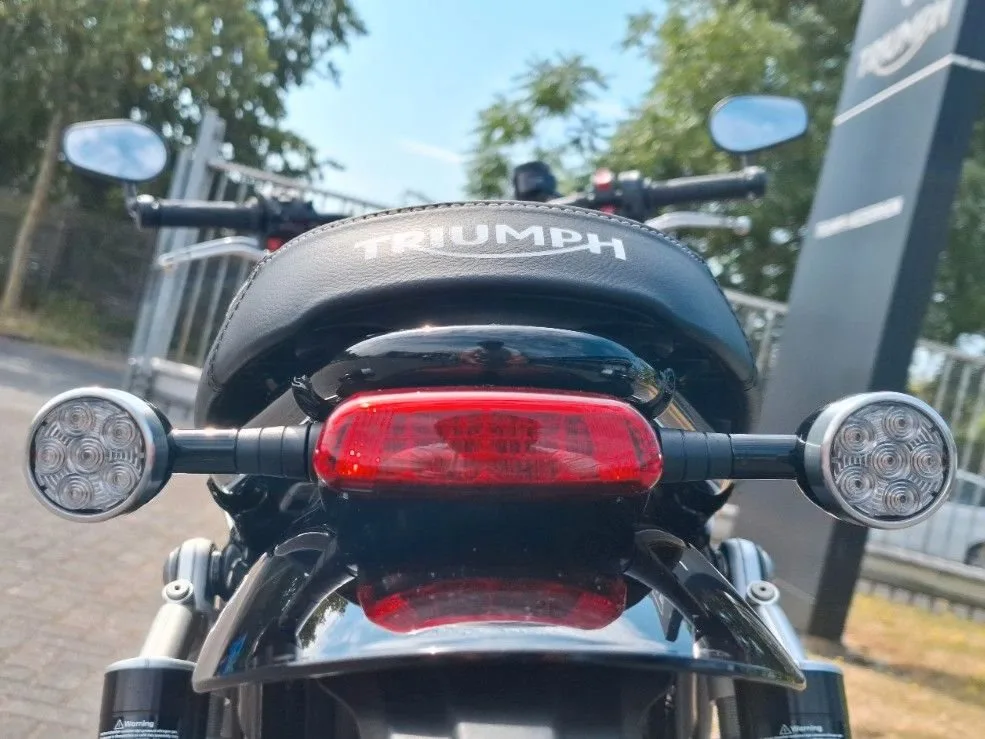 Triumph Speed Twin 1200