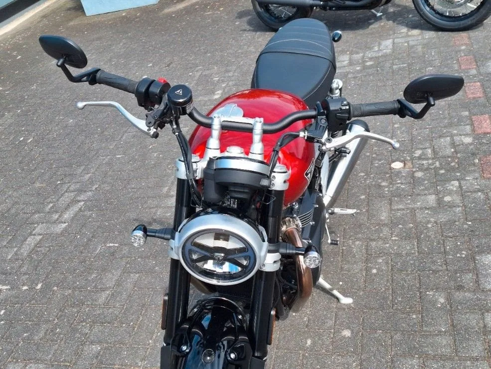 Triumph Speed Twin 1200