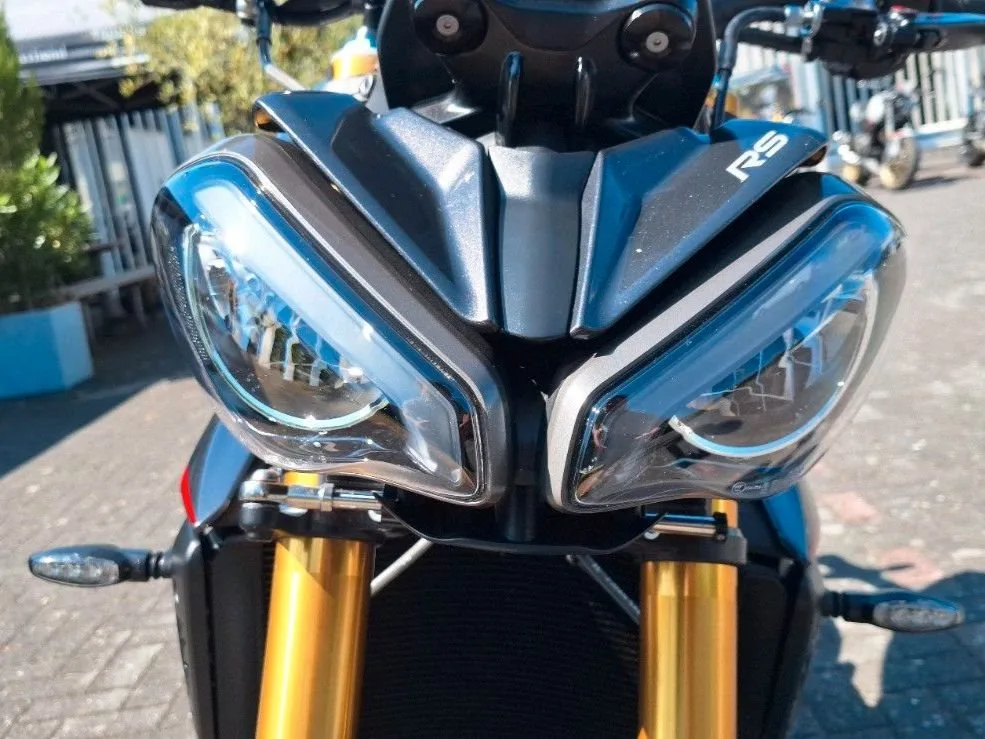 Triumph Speed Triple 1200 RS