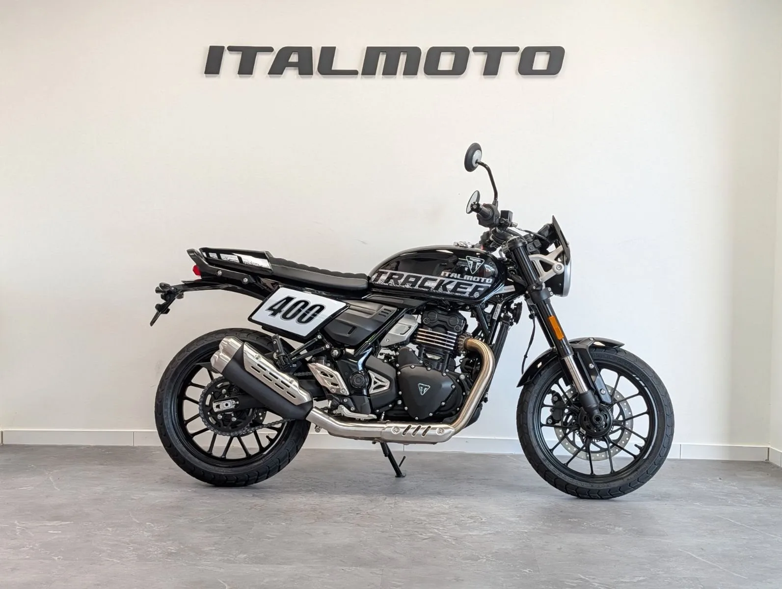Triumph Tracker 400