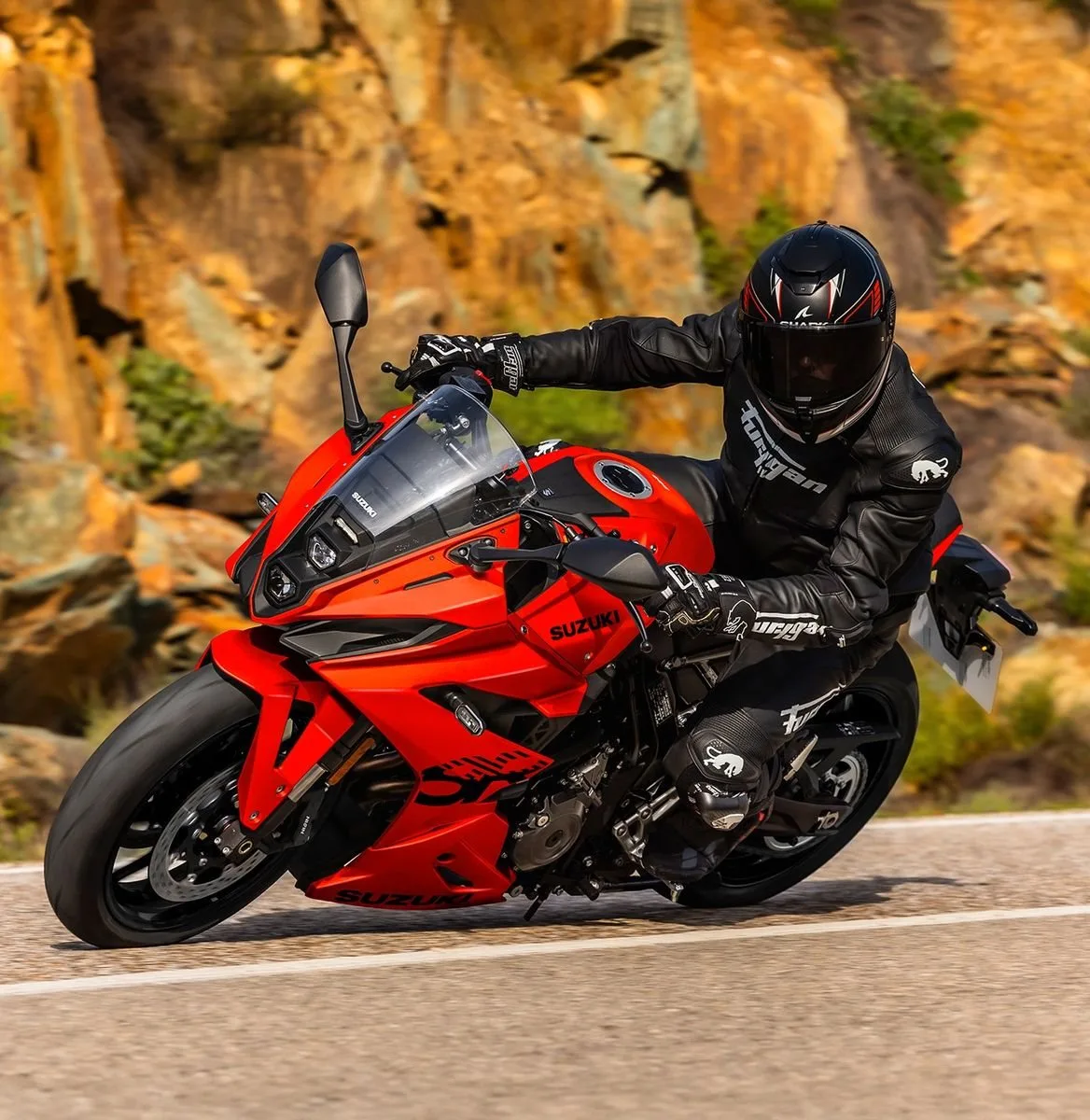 Suzuki GSX-8R Daidai-Iro Edition