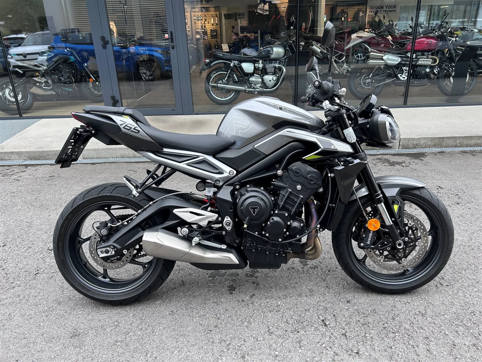 Triumph Street Triple 765 R