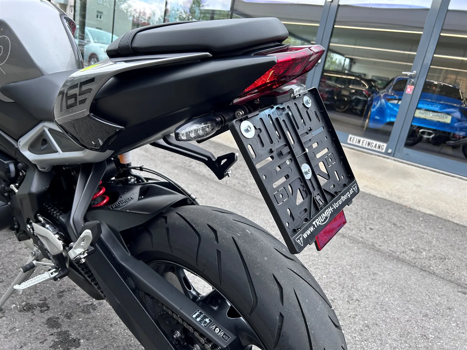 Triumph Street Triple 765 R