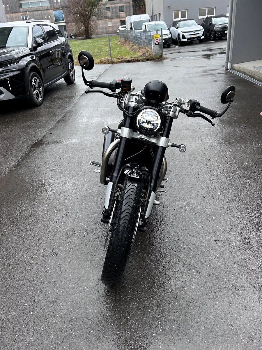 Triumph Bonneville Bobber TFC