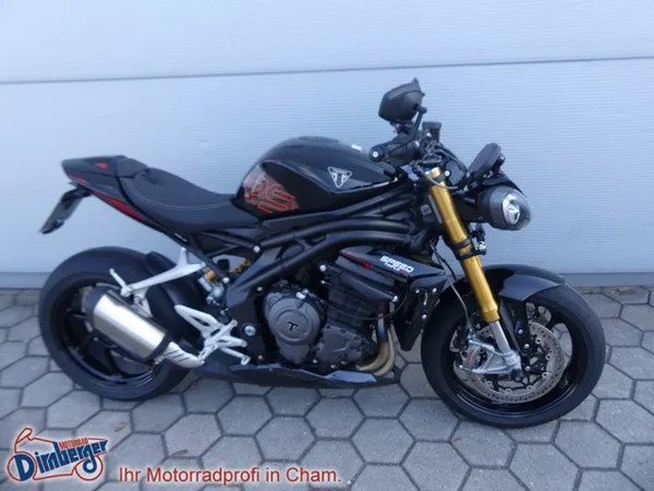 Triumph Speed Triple 1200 RS