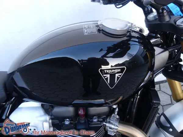 Triumph Scrambler 1200 XE
