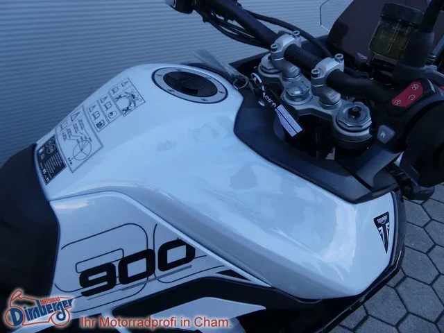 Triumph Tiger 900 GT Pro
