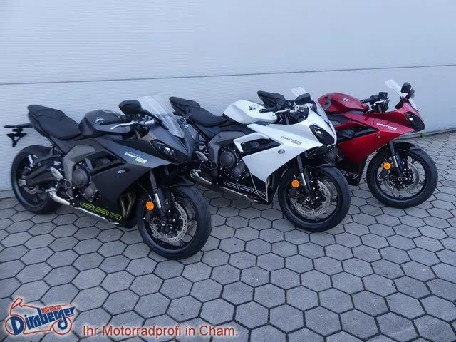 Triumph Daytona 660